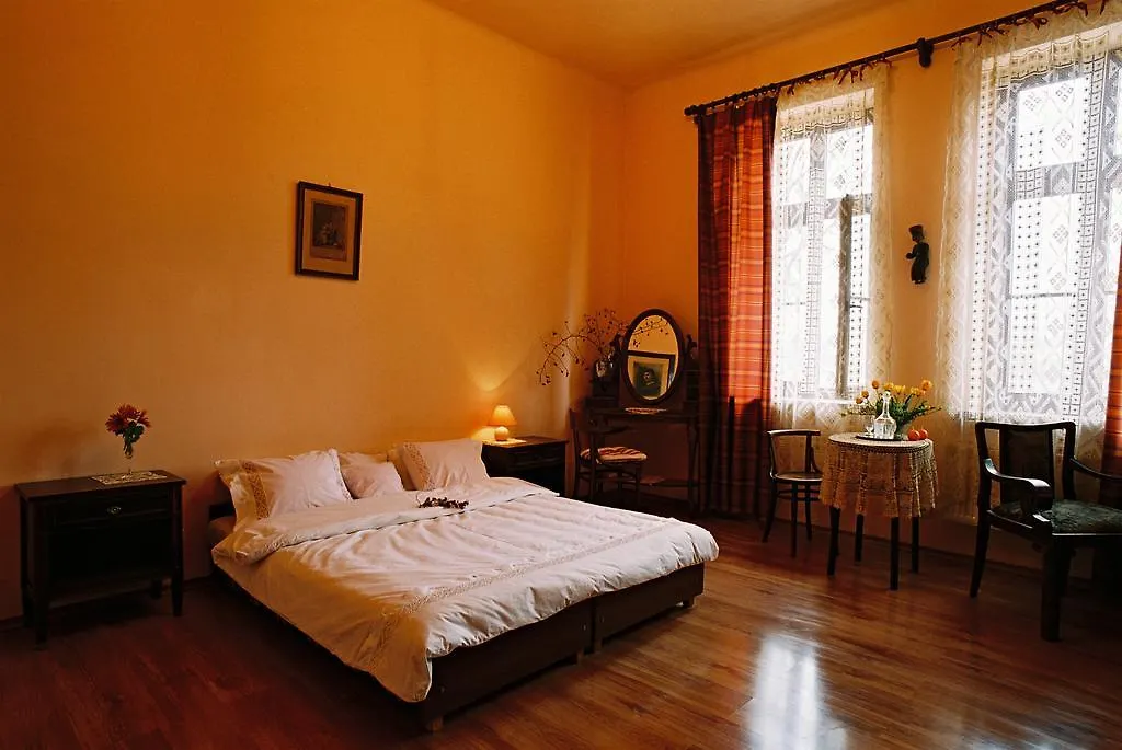 Piano Guest House Krakow Apartment